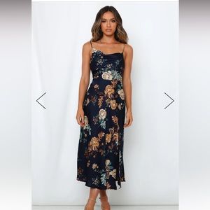 NWT HELLO MOLLY ATLAS MAXI DRESS NAVY